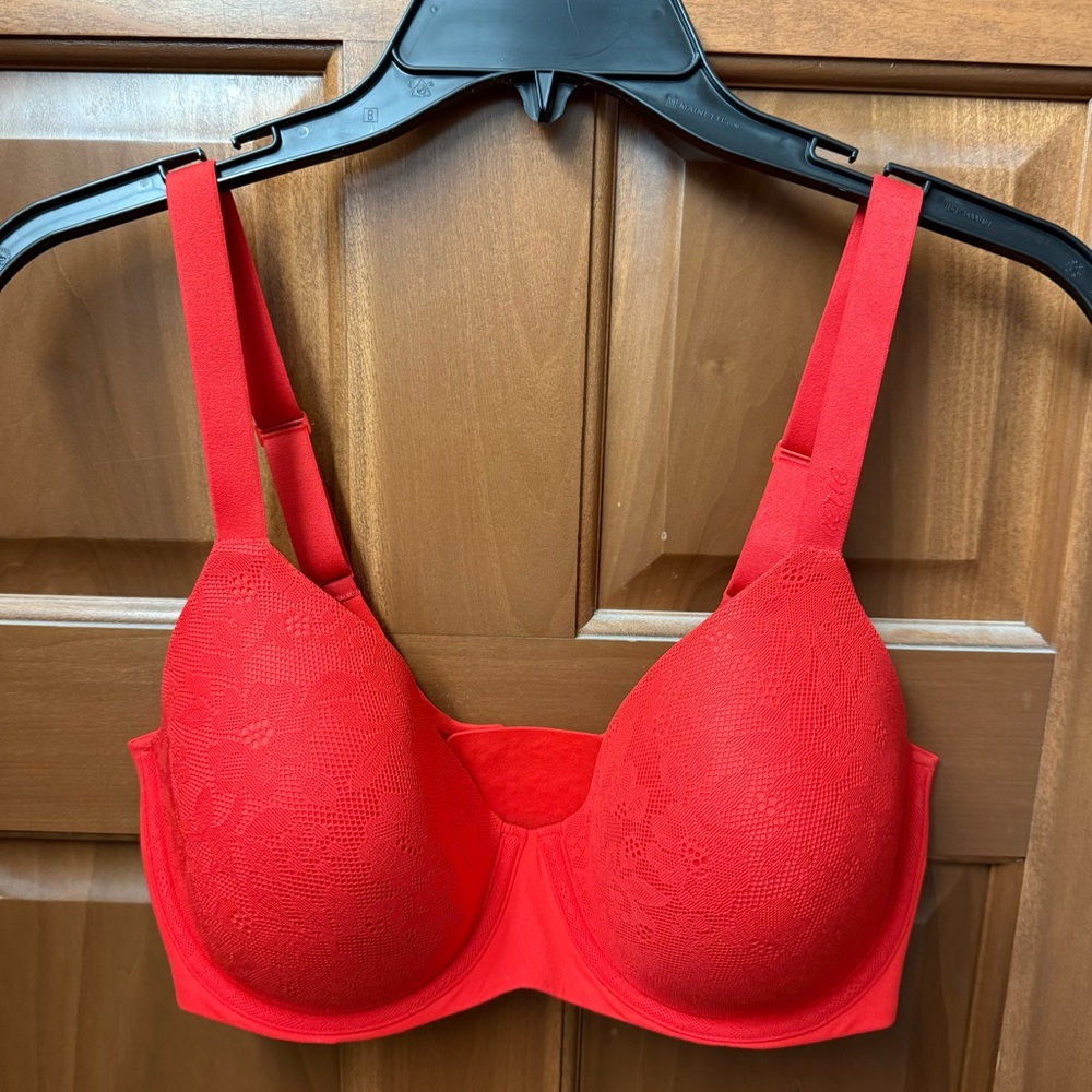NWOT Aerie Lightly Lined Tshirt Bra